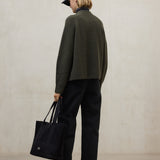 그린 릴리움 스웨터