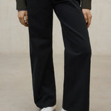 그린 릴리움 스웨터