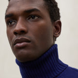 블루 브룬 스웨터