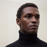 블랙 브룬 스웨터