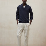 네이비 블루 라치 스웨터