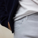 라이트 그레이 에브로 트라우저