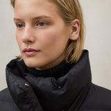 블랙 무어 코트