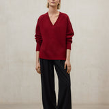 레드 아잘레아 스웨터