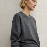 그레이 코스모스 스웨터