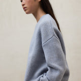 블루 키위 스웨터