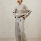 베이지 키위 스웨터