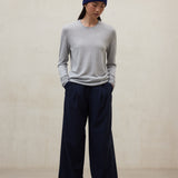 라이트 그레이 밀로 스웨터